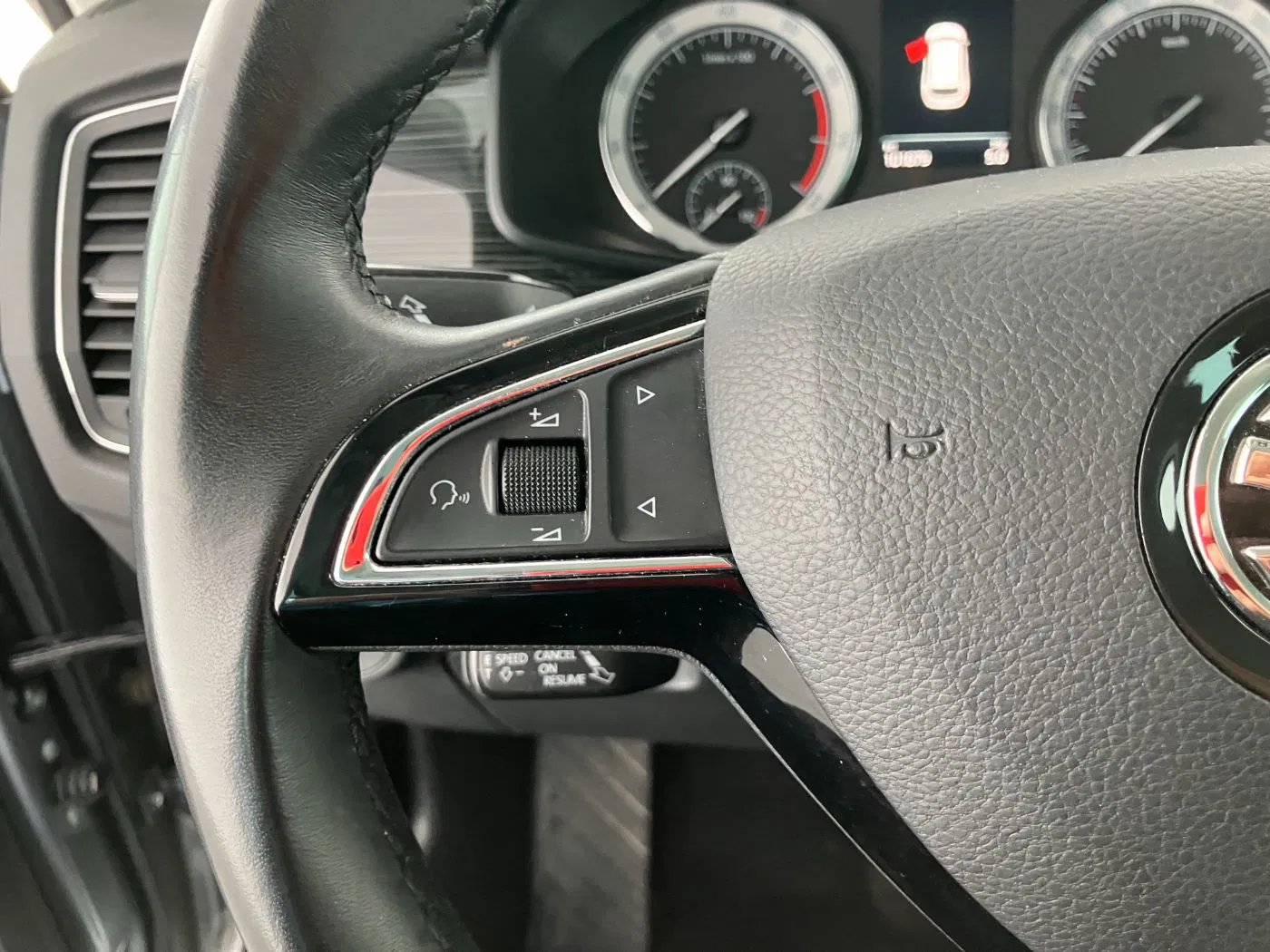 Skoda Kodiaq 1.5TSI Style DSG 7-SITZE | Bild 13 von 25