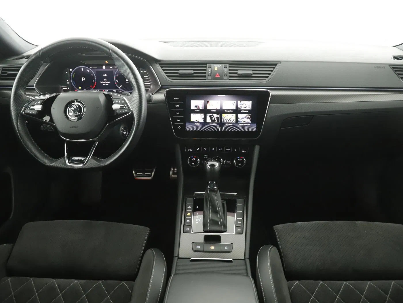 Skoda Superb Combi 1.4 TSI iV Sportline | Bild 8 von 24