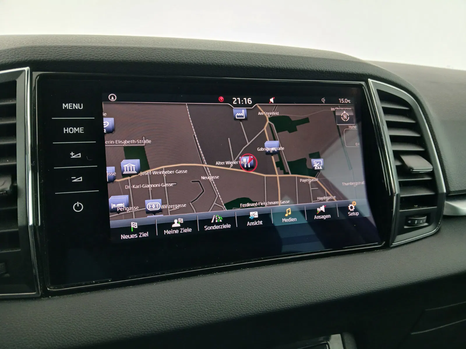 Skoda KAROQ Style Limited TDI DSG | Bild 22 von 29