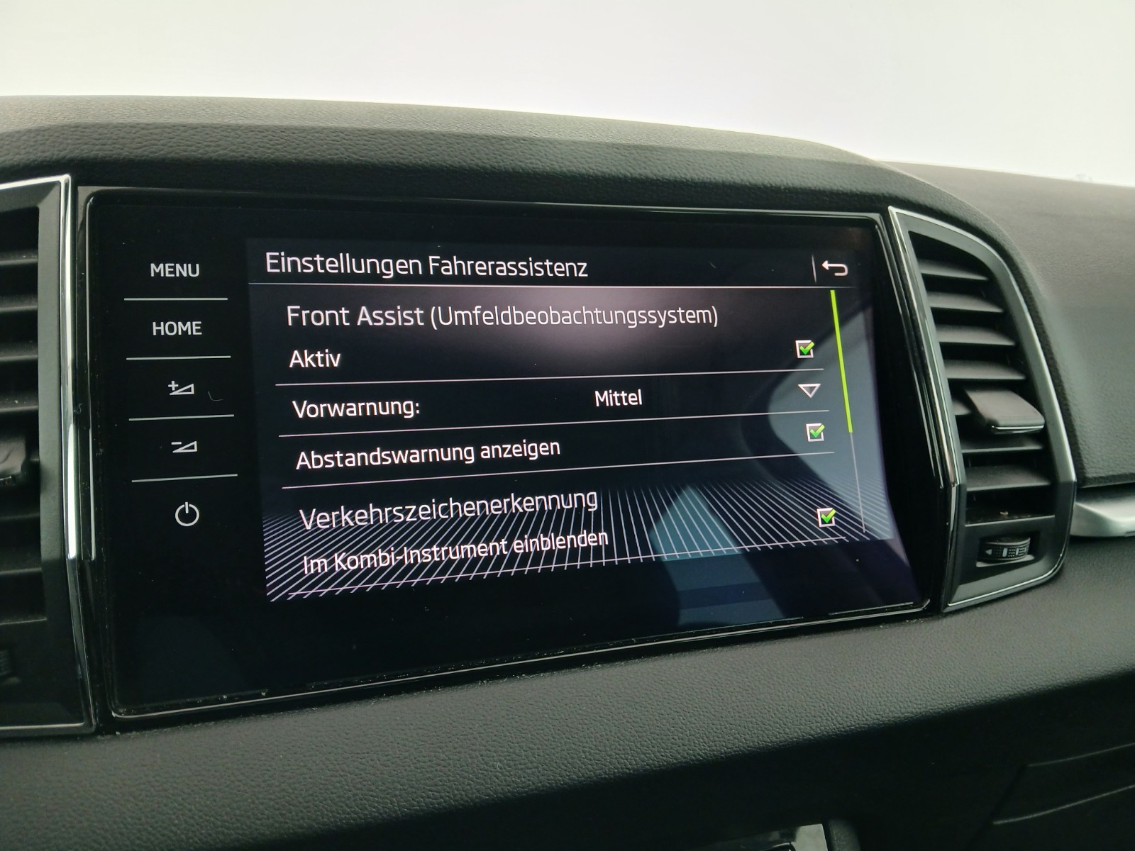 Skoda KAROQ Style Limited TDI DSG | Bild 24 von 29