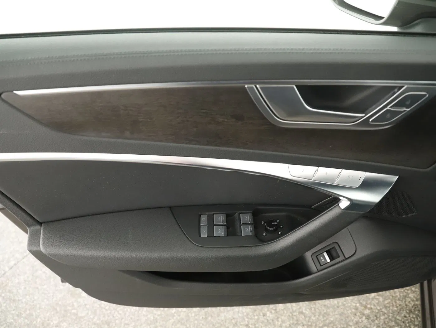 Audi A6 Avant 40 TDI quattro Aut. | Bild 8 von 26