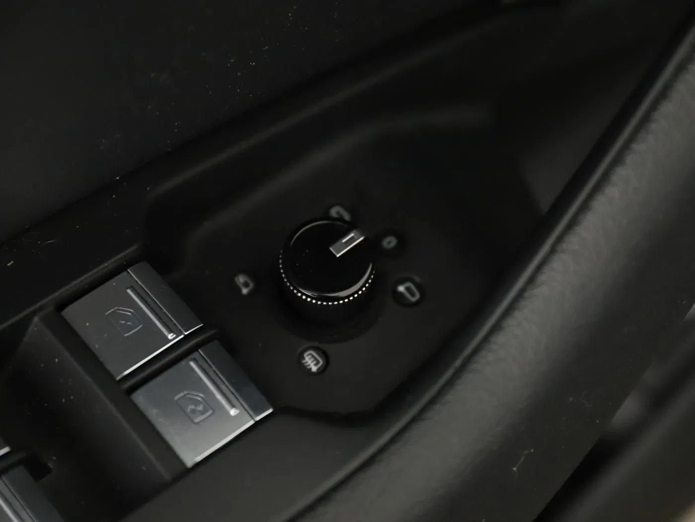 Audi A6 Avant 40 TDI quattro Aut. | Bild 9 von 26