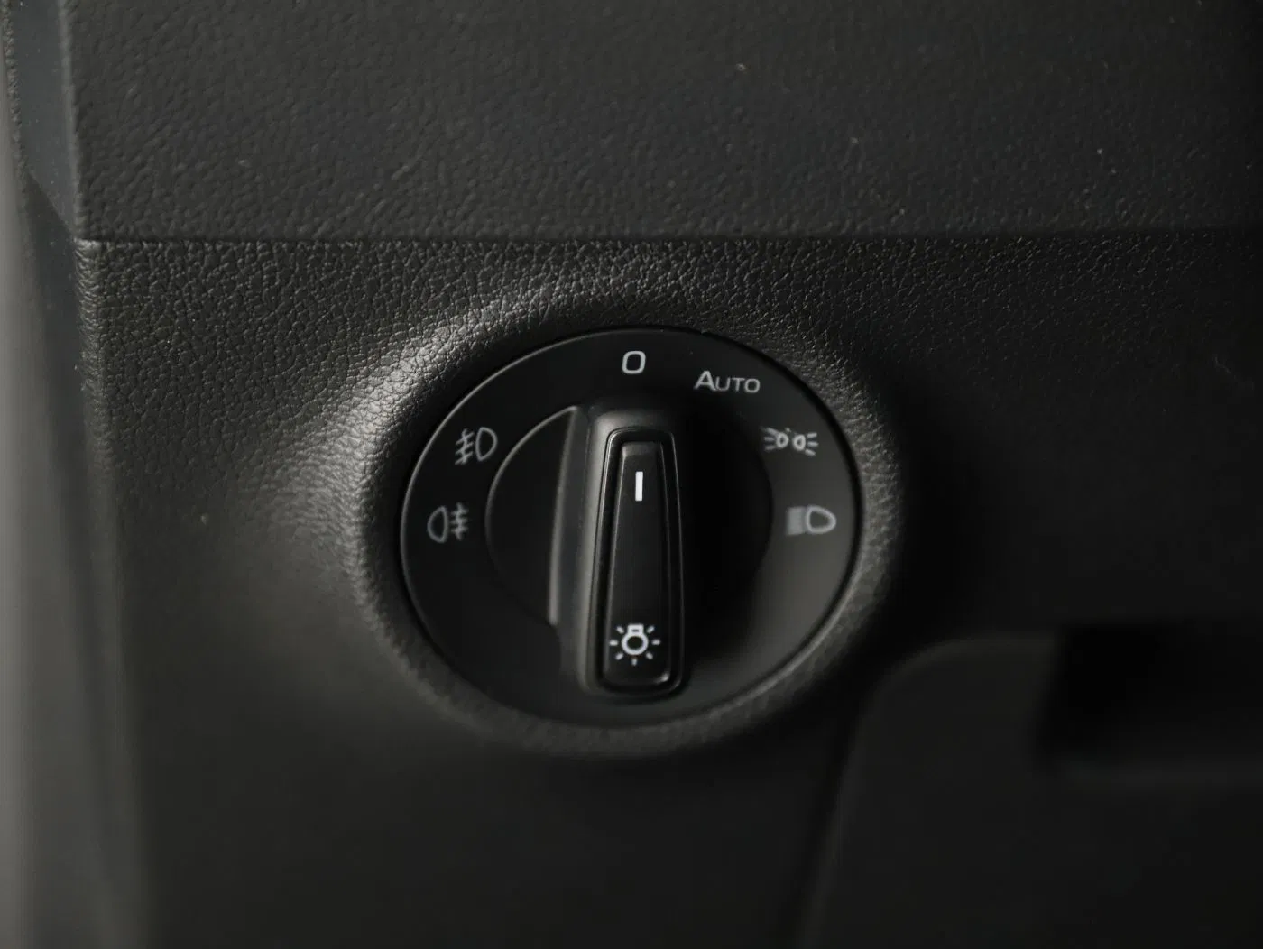 Skoda Karoq 2.0TDI Ambition | Bild 9 von 25