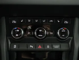 Skoda Karoq 2.0TDI Ambition | Thumbnail 19 von 25