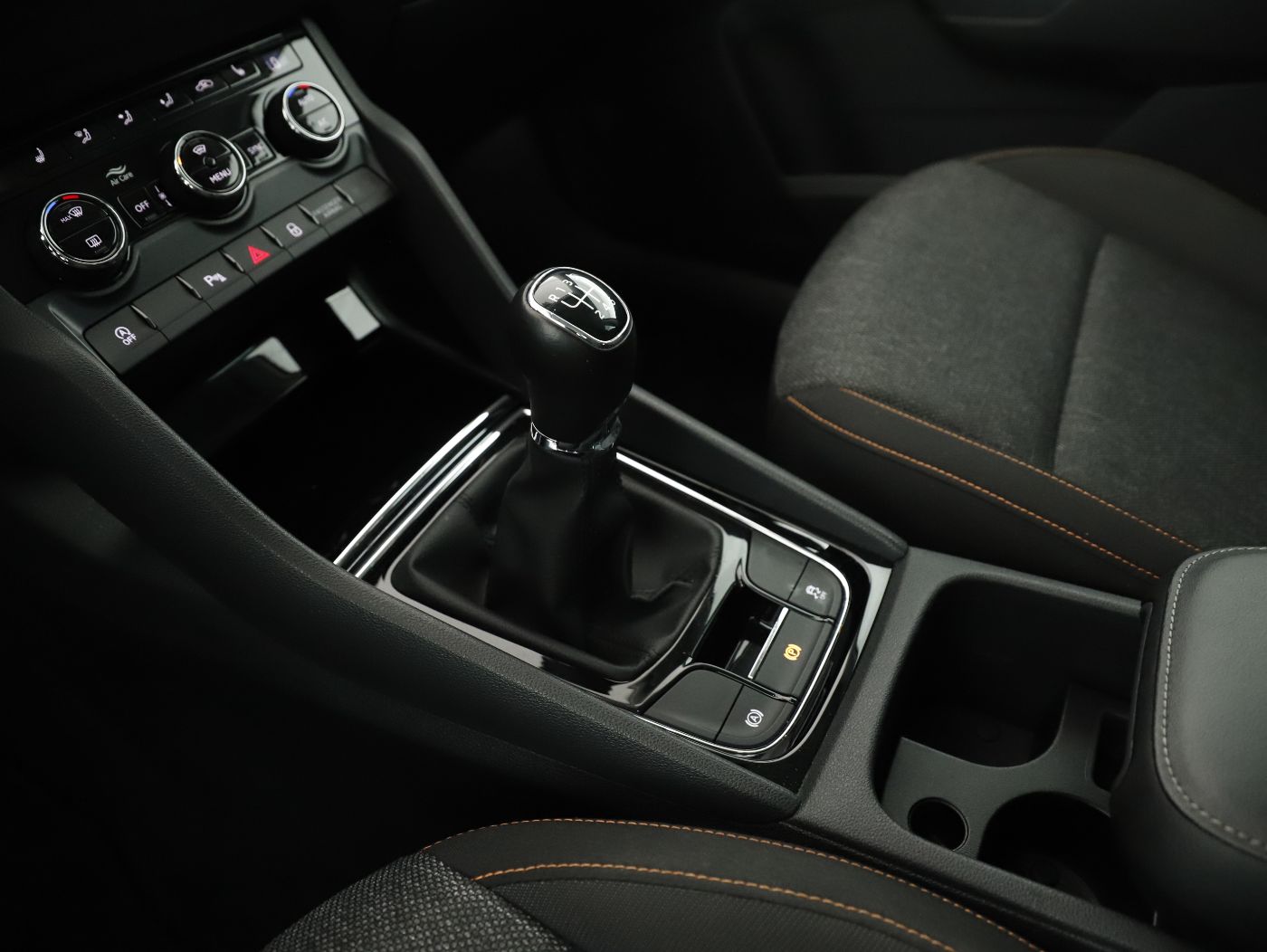 Skoda Karoq 2.0TDI Ambition | Bild 20 von 25