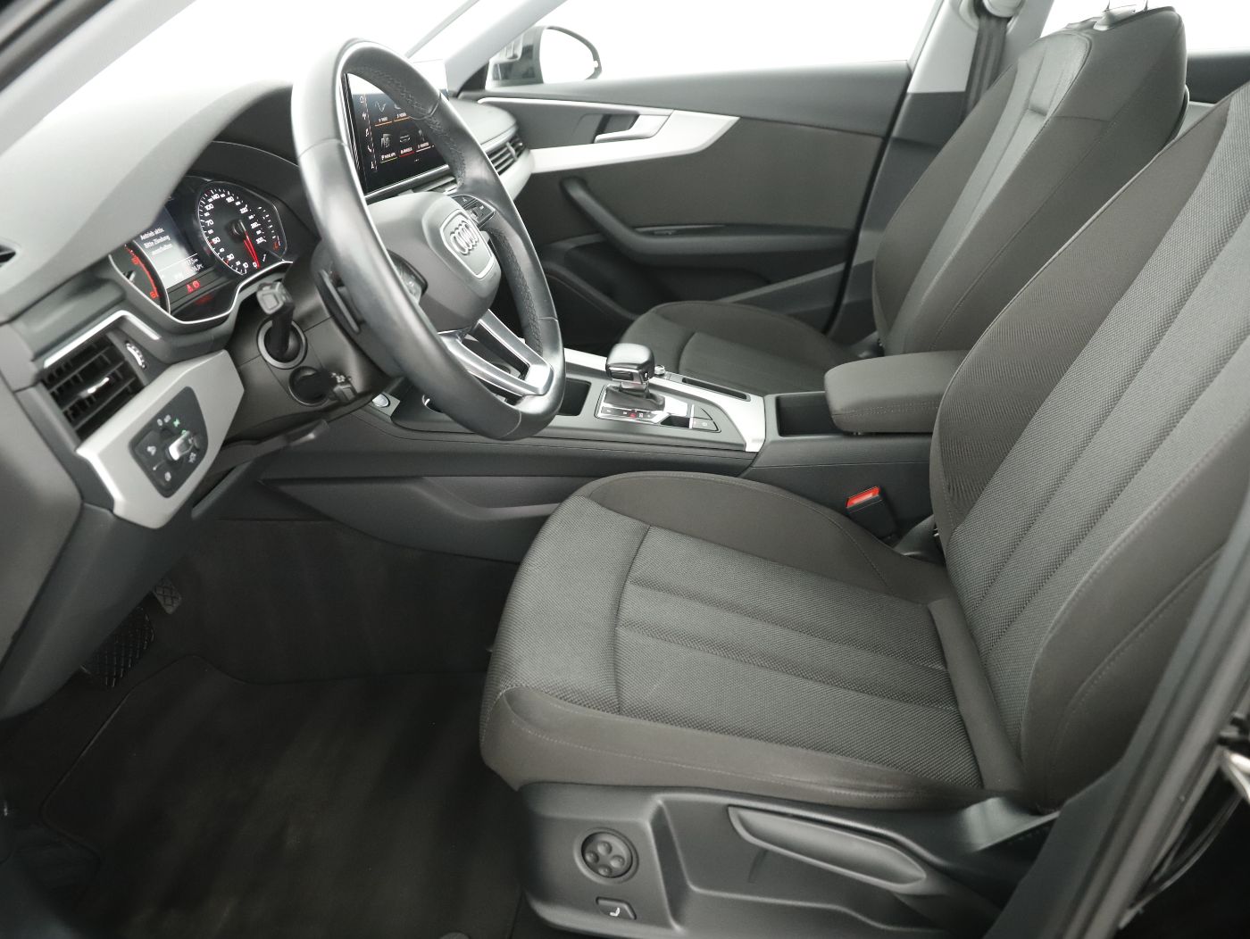 Audi A4 Avant 35TDI S-Line Aut. | Bild 10 von 27