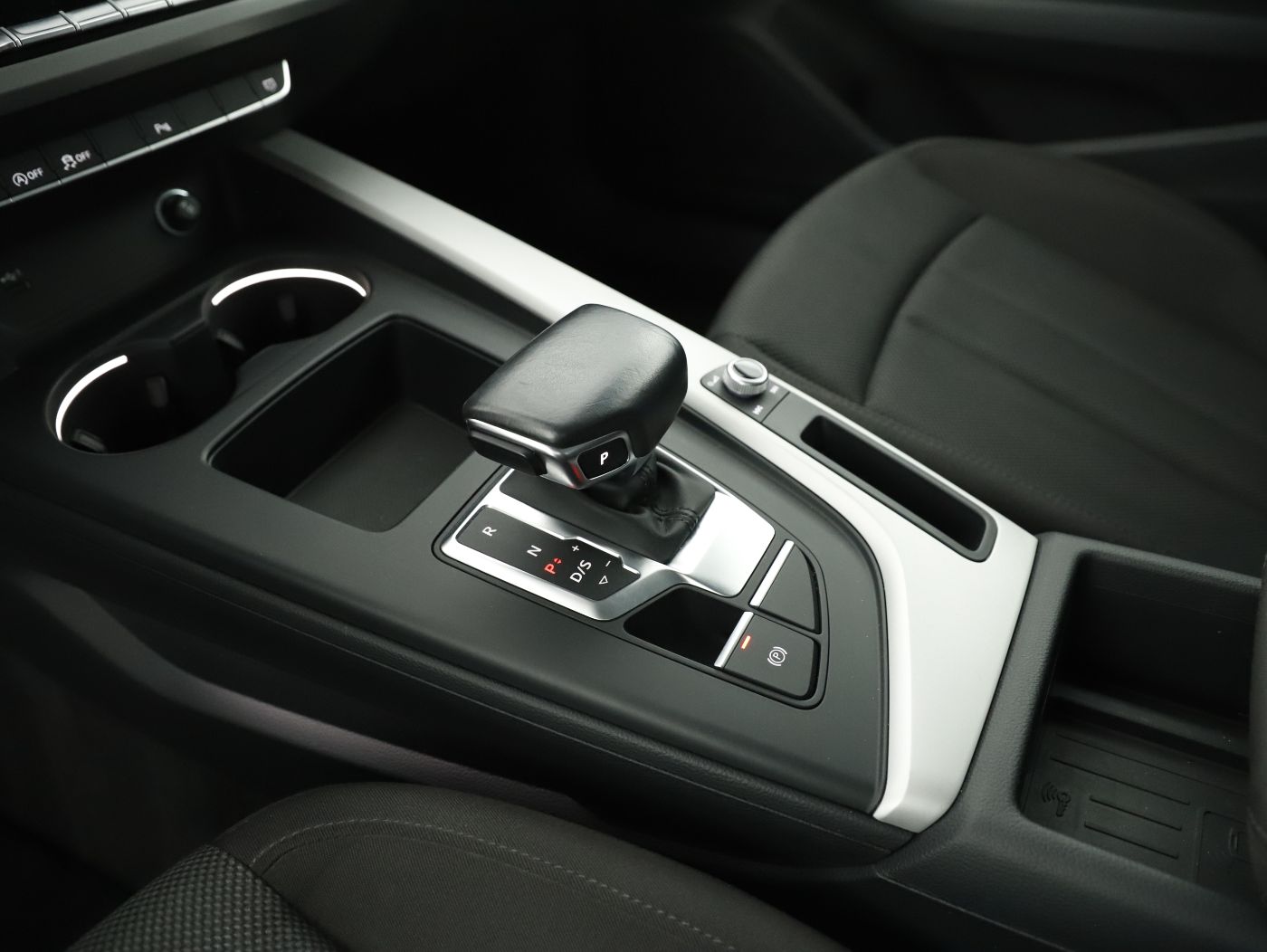 Audi A4 Avant 35TDI S-Line Aut. | Bild 21 von 27