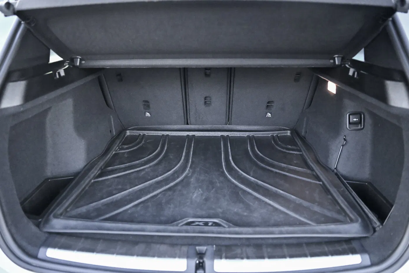 BMW X1 xDrive 25d M-Sport Aut. | Bild 23 von 26