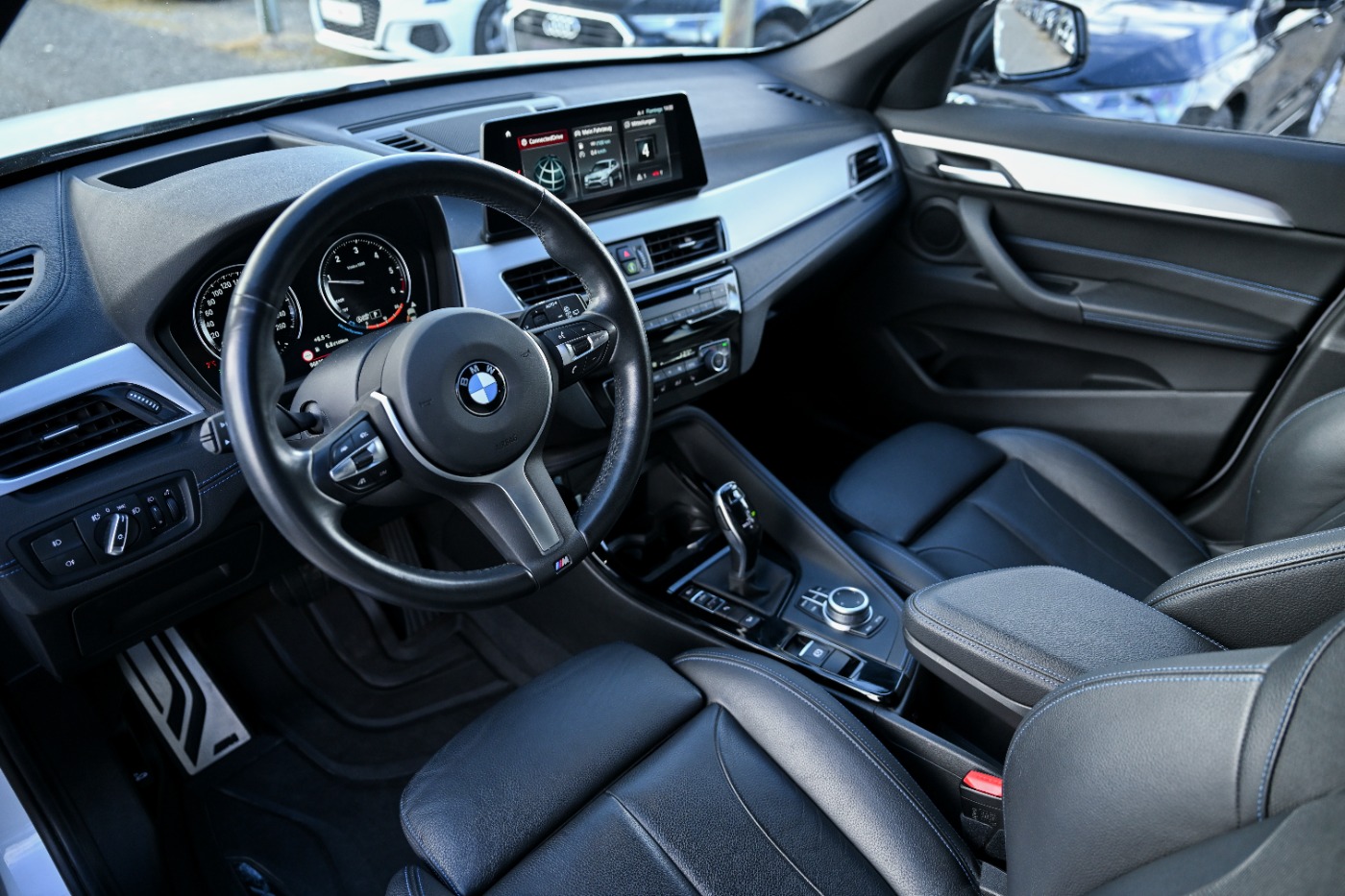 BMW X1 xDrive 25d M-Sport Aut. | Bild 9 von 26