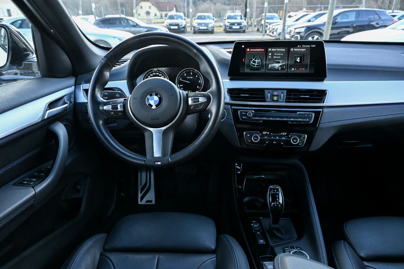 BMW X1 xDrive 25d M-Sport Aut. | Bild 9 von 24