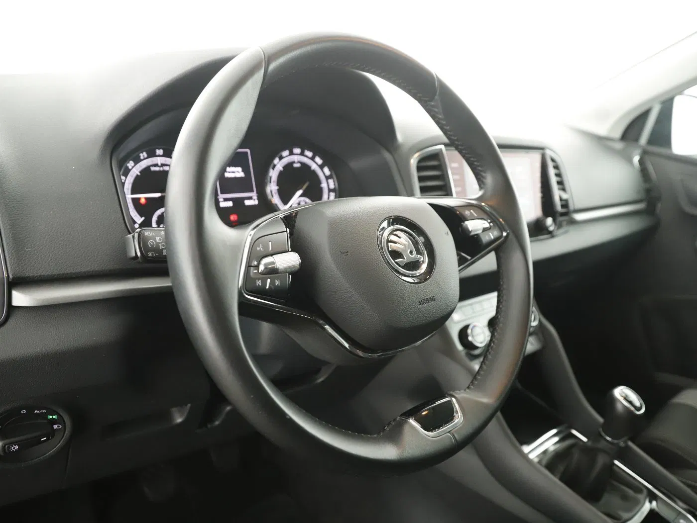 Skoda Karoq 2.0 TDI Ambition | Bild 13 von 27