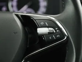 Skoda Karoq 2.0 TDI Ambition | Thumbnail 16 von 27