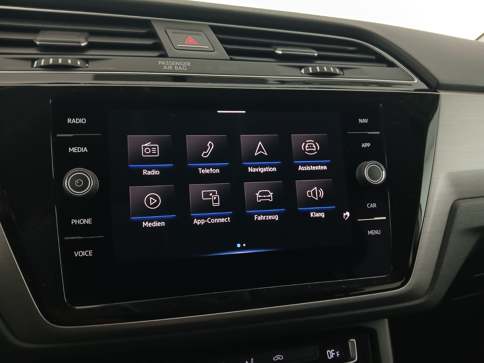 VW Touran Comfortline TDI SCR | Bild 18 von 29