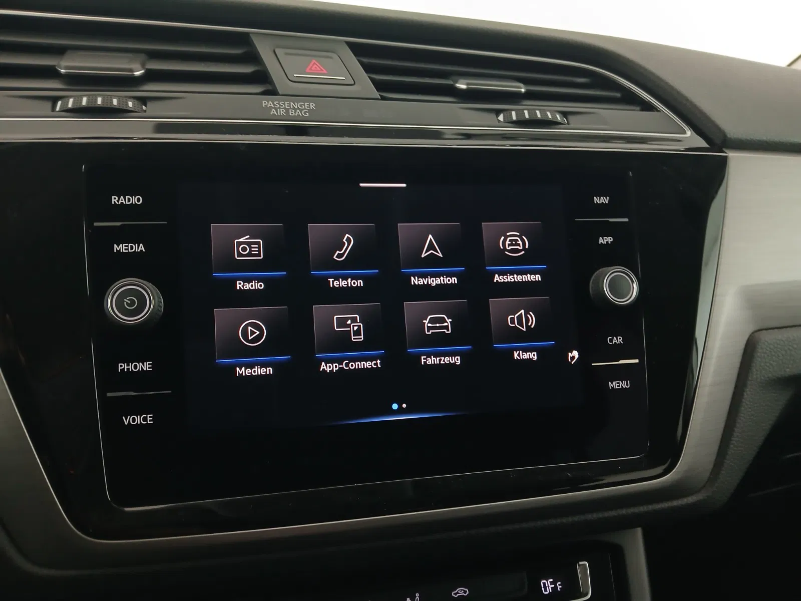 VW Touran Comfortline TDI SCR | Bild 18 von 29