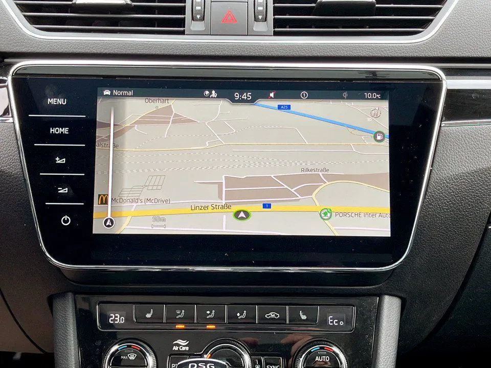 Skoda SUPERB Combi iV L&K DSG | Bild 12 von 25