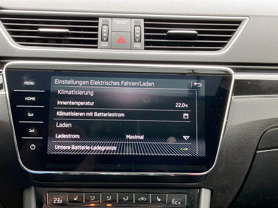 Skoda SUPERB Combi iV L&K DSG | Bild 17 von 25