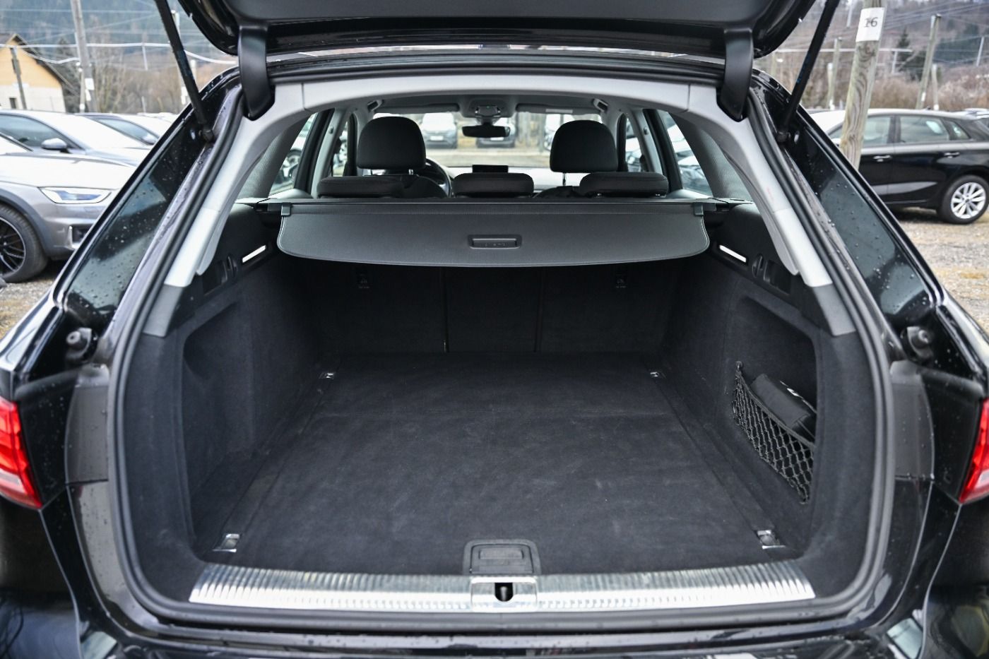 Audi A4 Avant 35 TDI Aut. | Bild 18 von 19