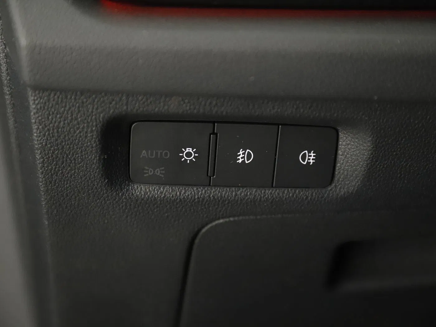 Skoda OCTAVIA Combi RS TDI DSG | Bild 13 von 28