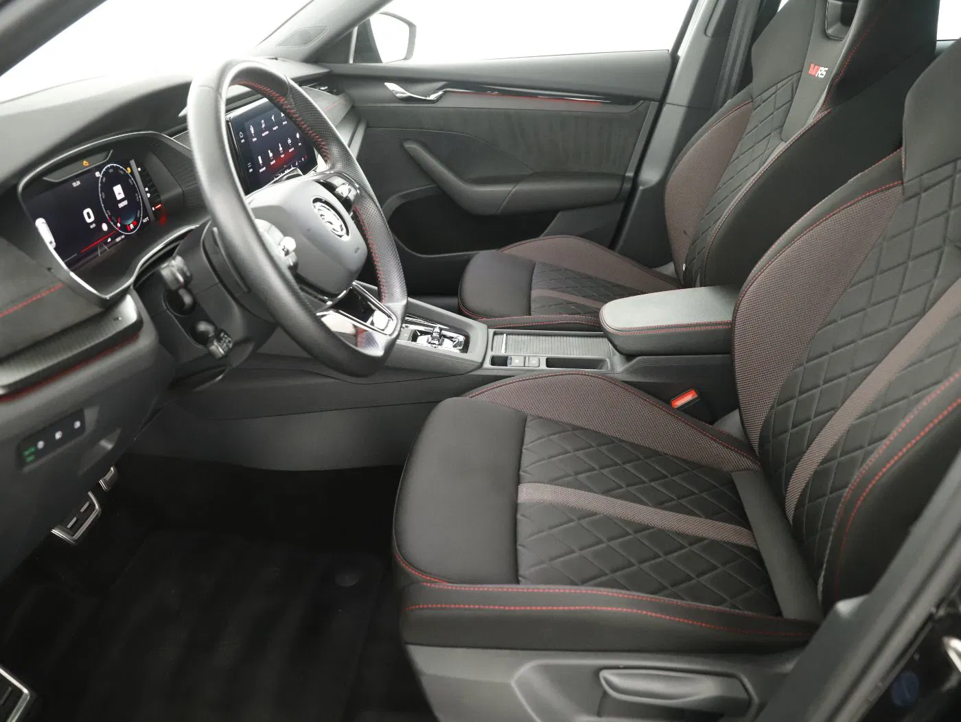 Skoda OCTAVIA Combi RS TDI DSG | Bild 14 von 28