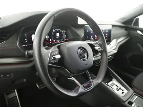 Skoda OCTAVIA Combi RS TDI DSG | Thumbnail 16 von 28