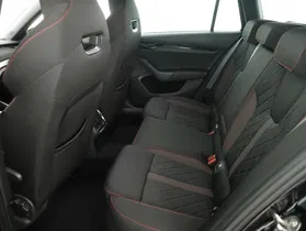 Skoda OCTAVIA Combi RS TDI DSG | Thumbnail 26 von 28