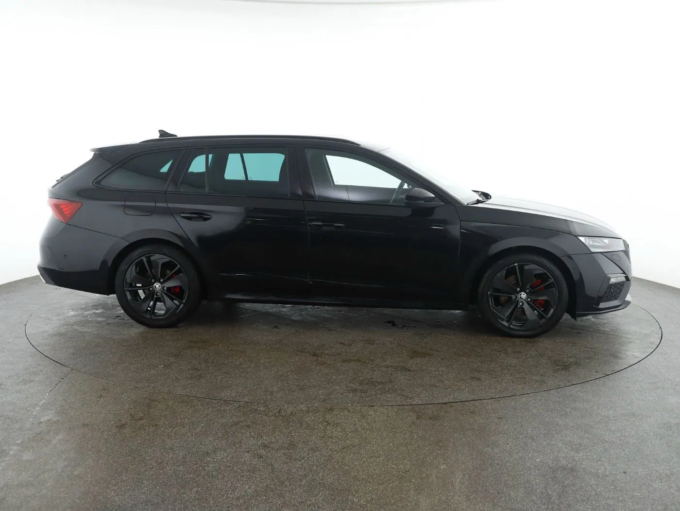 Skoda OCTAVIA Combi RS TDI DSG | Bild 5 von 28