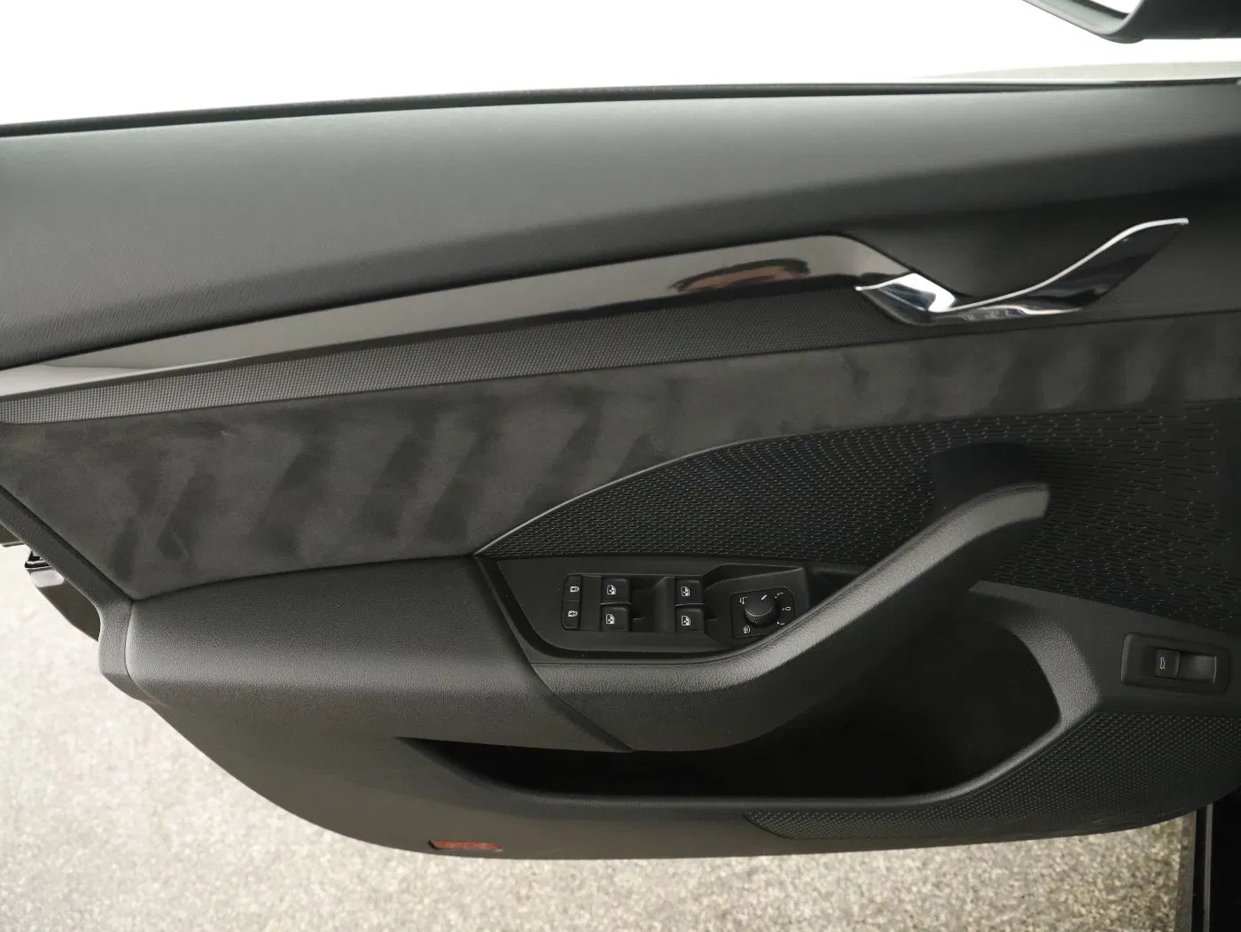 Skoda OCTAVIA Combi RS TDI DSG | Bild 11 von 28