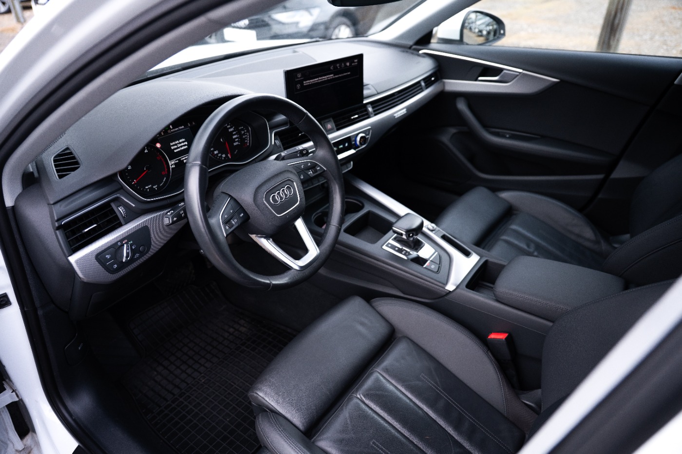 Audi A4 Avant 40 TDI quattro Aut. | Bild 7 von 26