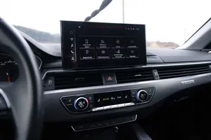 Audi A4 Avant 40 TDI quattro Aut. | Thumbnail 23 von 26