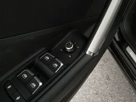 Audi Q2 30 TDI | Thumbnail 12 von 27