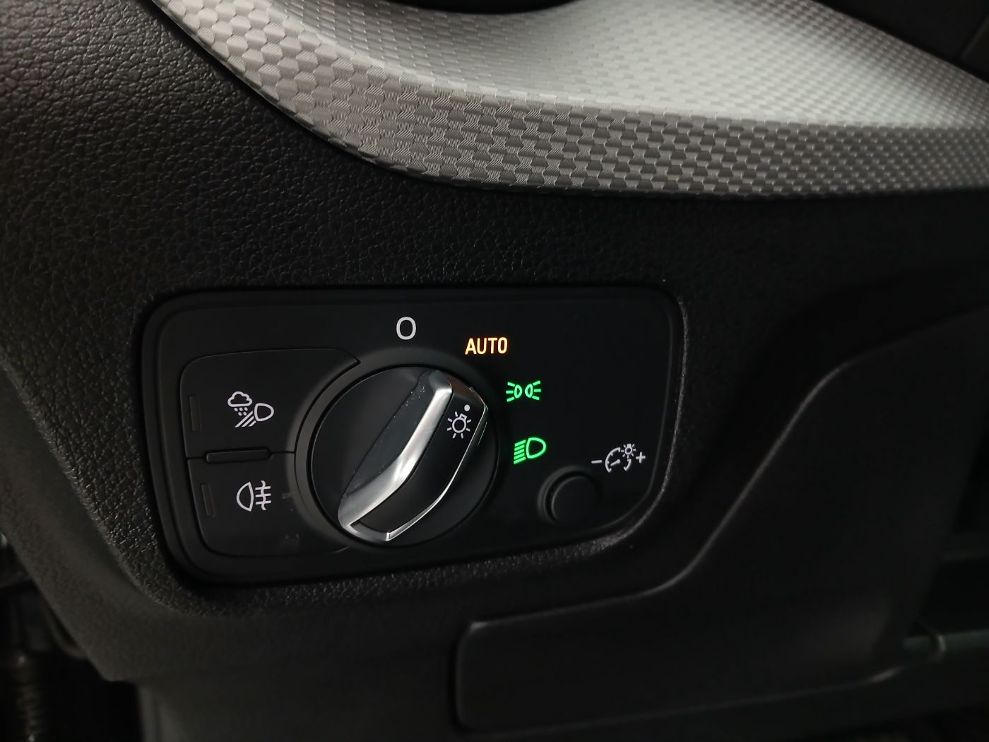 Audi Q2 30 TDI | Bild 13 von 27