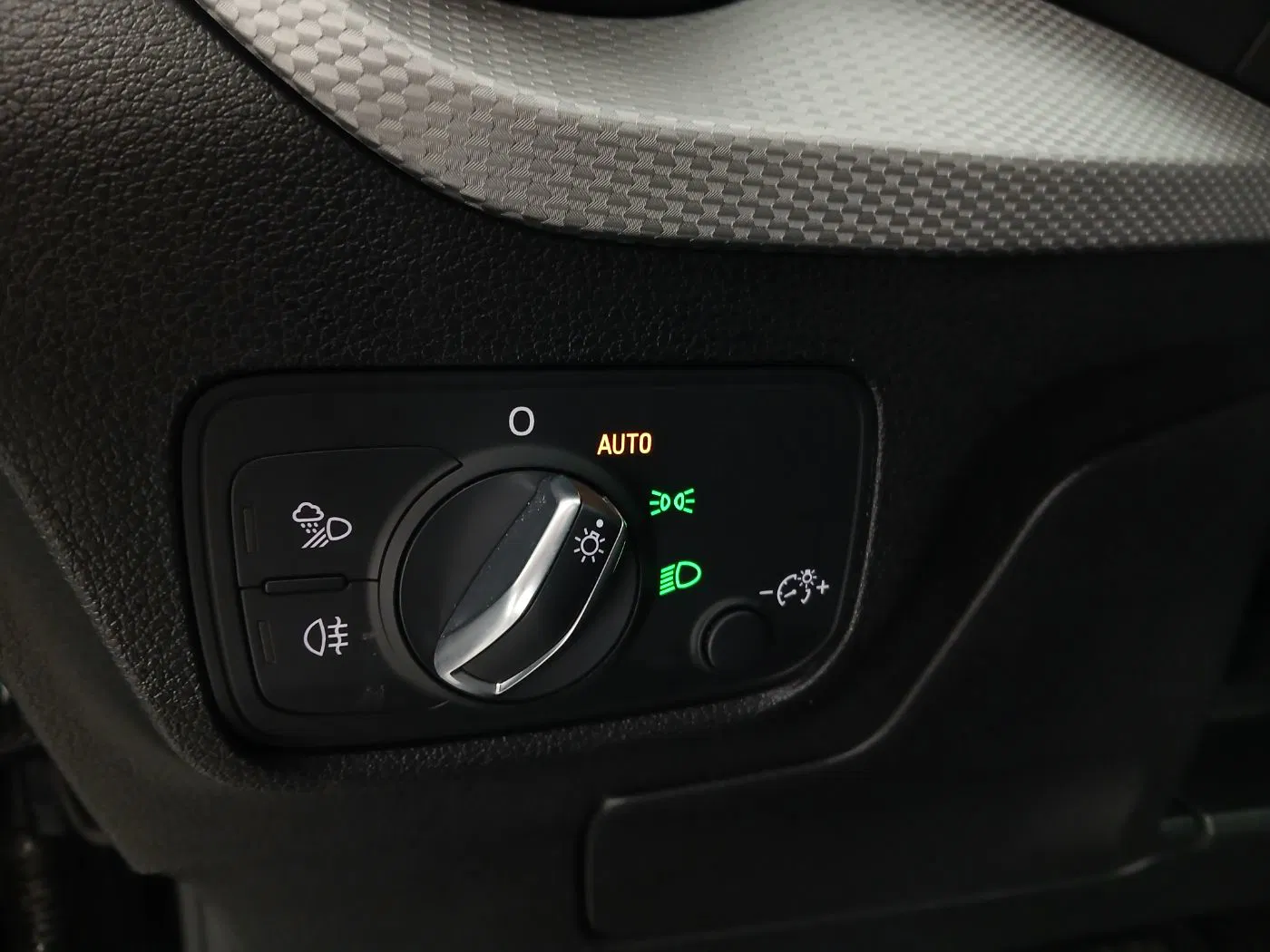 Audi Q2 30 TDI | Bild 13 von 27