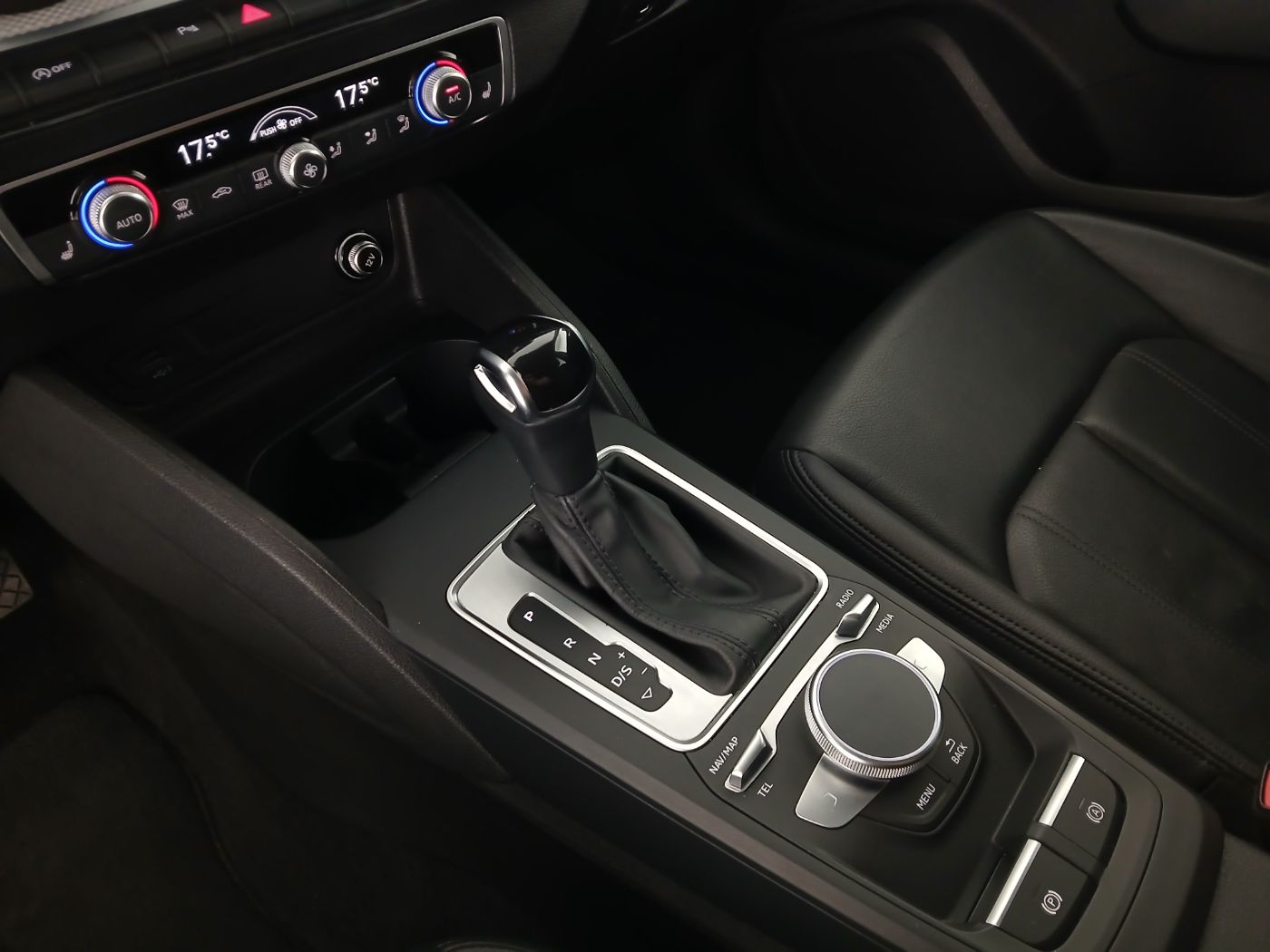 Audi Q2 30 TDI | Bild 24 von 27