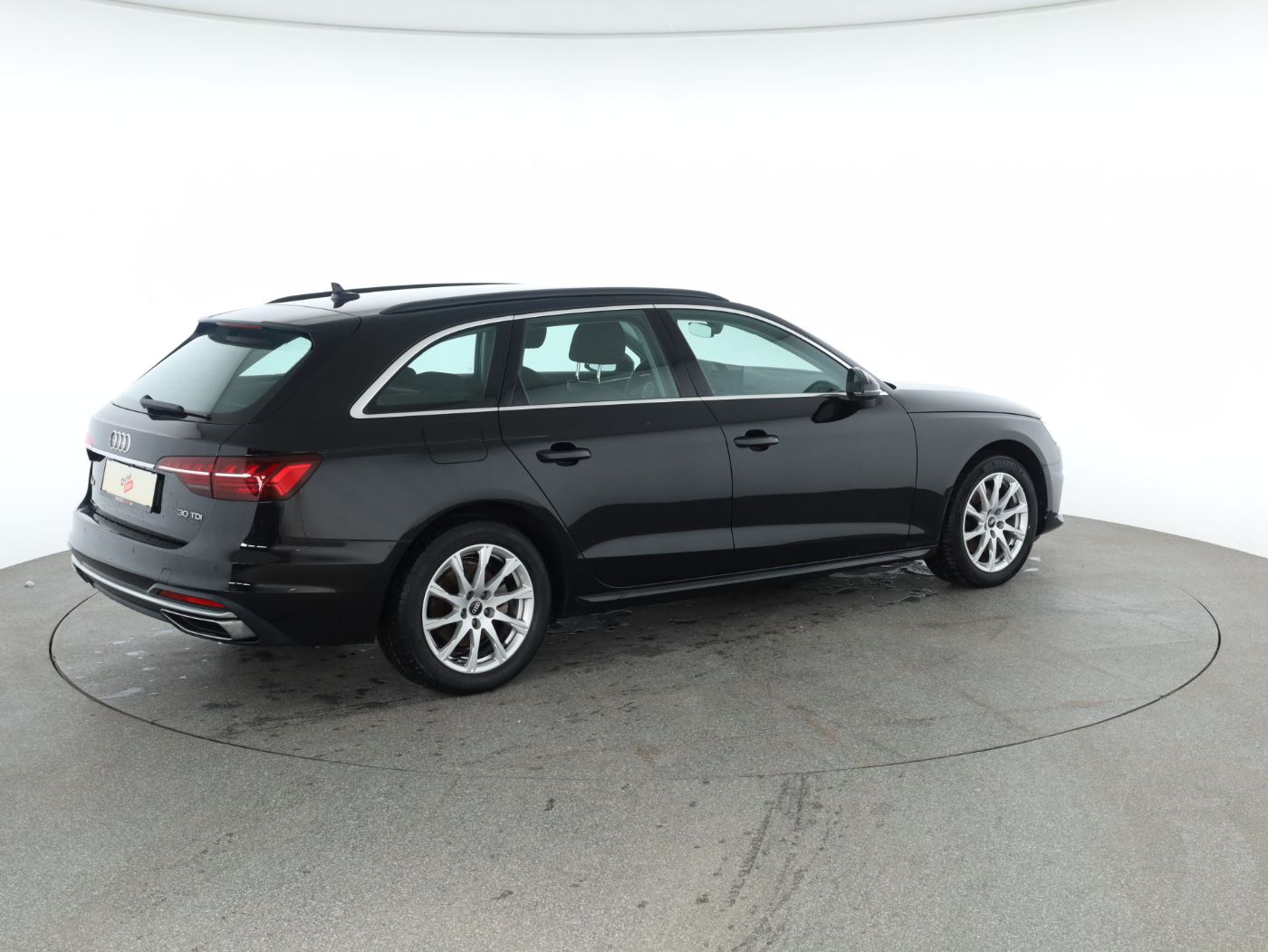 Audi A4 Avant 30 2.0 TDI advanced | Bild 3 von 29