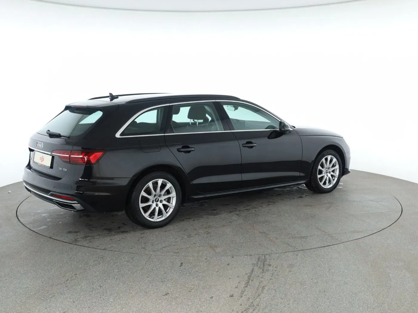 Audi A4 Avant 30 2.0 TDI advanced | Bild 3 von 29