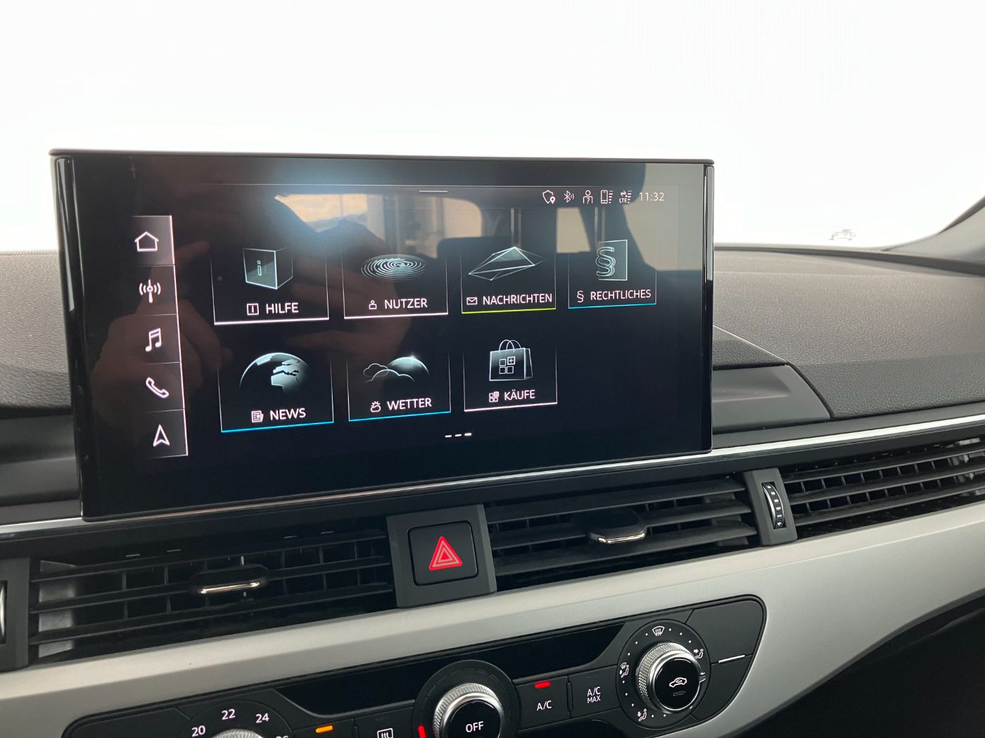 Audi A4 Avant 30 2.0 TDI advanced | Bild 15 von 29