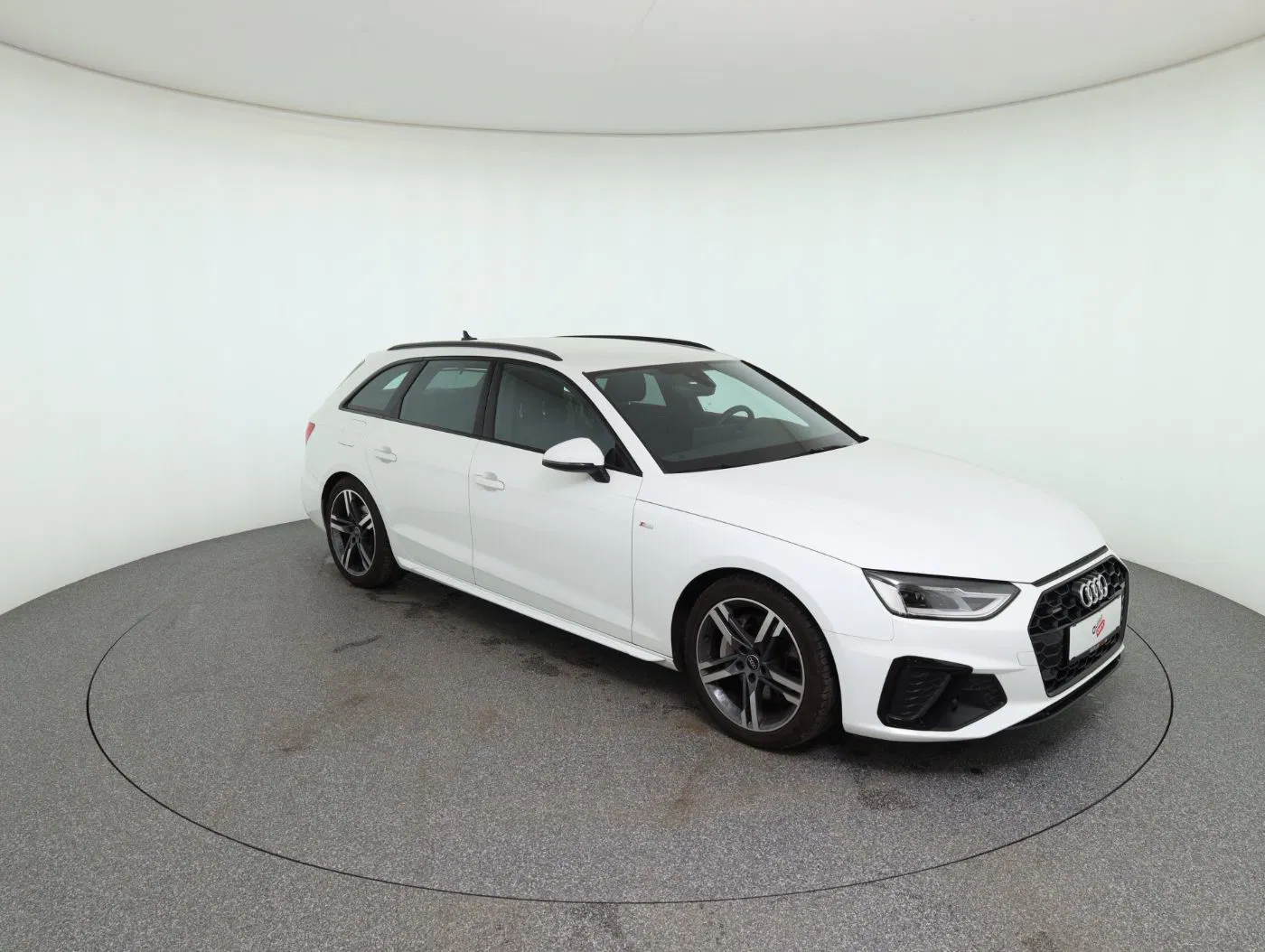 Audi A4 Avant 40 TDI quattro S-Line S-tronic | Bild 4 von 28