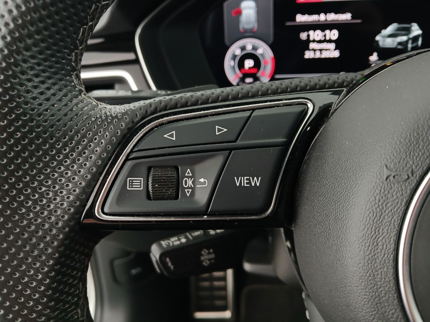 Audi A4 Avant 40 TDI quattro S-Line S-tronic | Bild 17 von 28