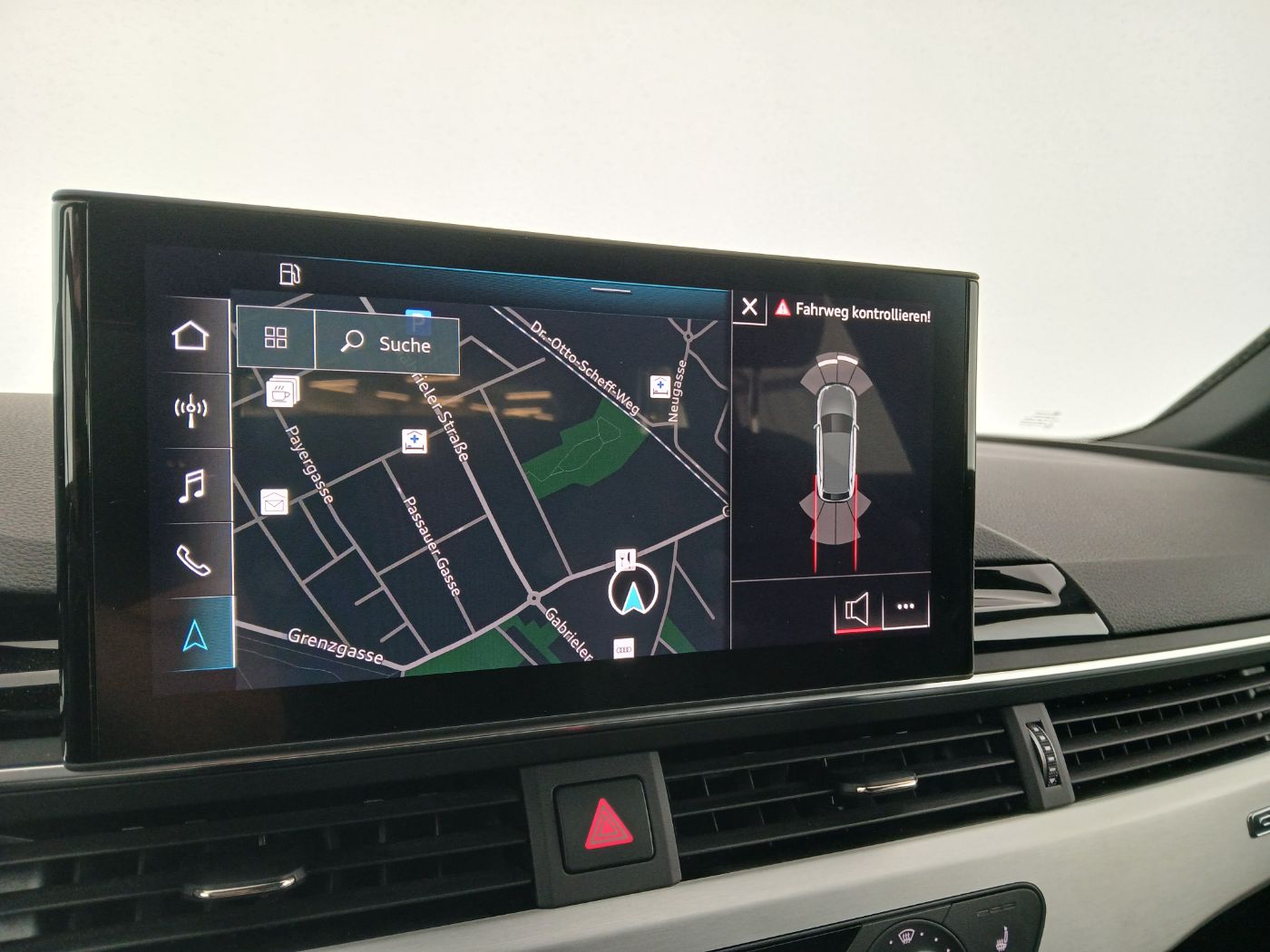 Audi A4 Avant 40 TDI quattro S-Line S-tronic | Bild 21 von 28