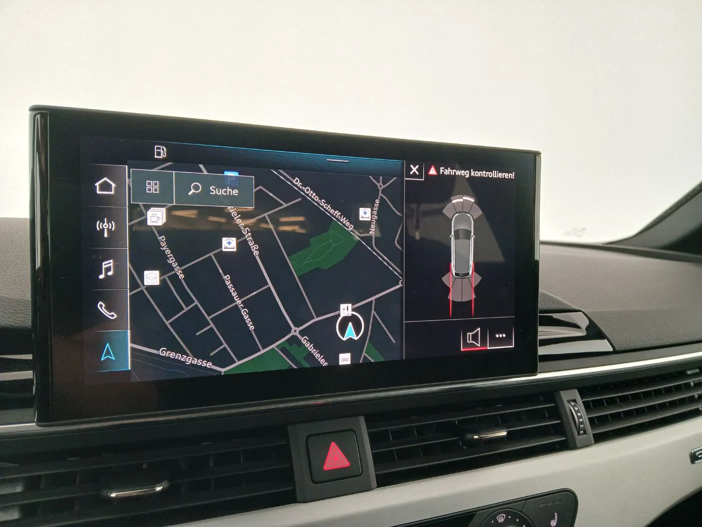 Audi A4 Avant 40 TDI quattro S-Line S-tronic | Bild 21 von 28