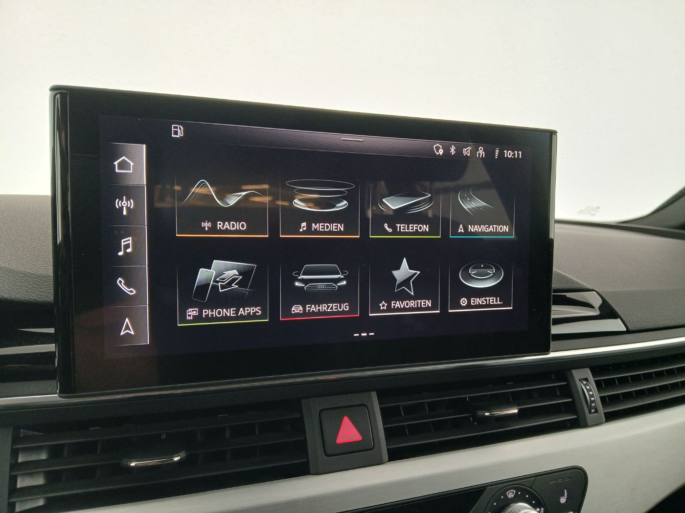 Audi A4 Avant 40 TDI quattro S-Line S-tronic | Bild 22 von 28