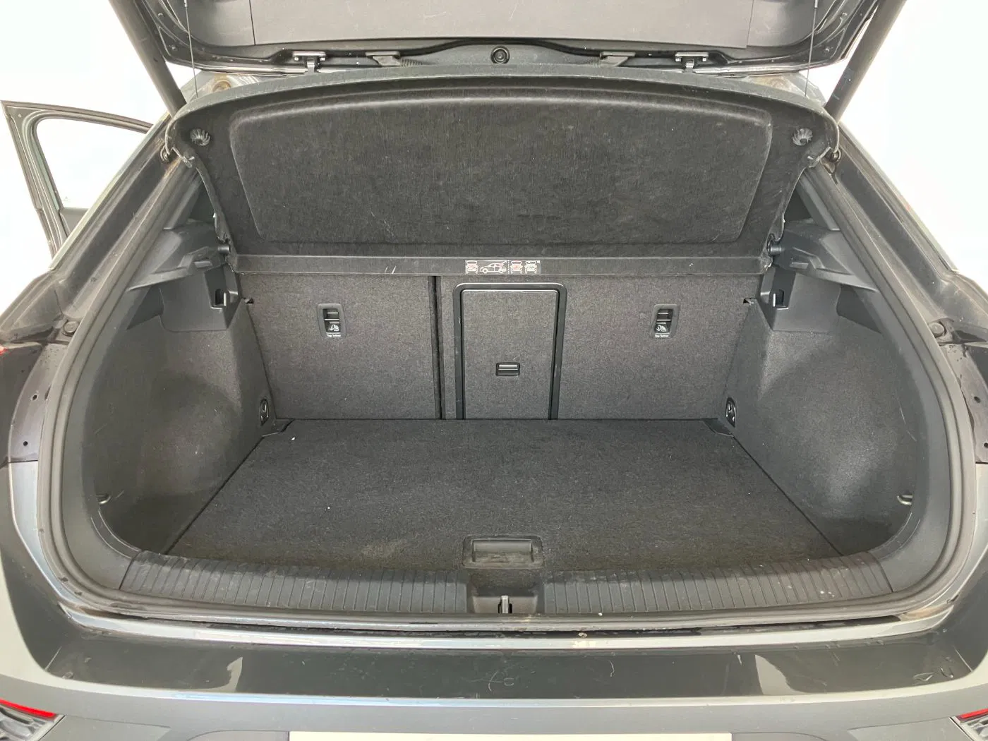 VW T-Roc 1.5 TSI ACT Sport | Bild 21 von 28