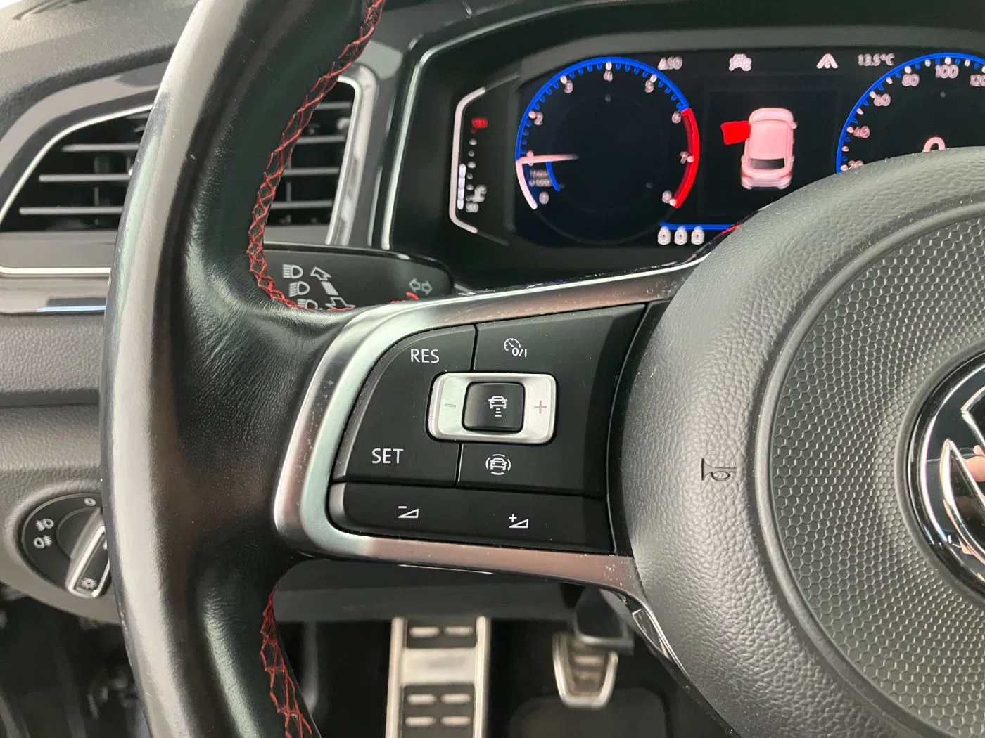 VW T-Roc 1.5 TSI ACT Sport | Bild 7 von 28