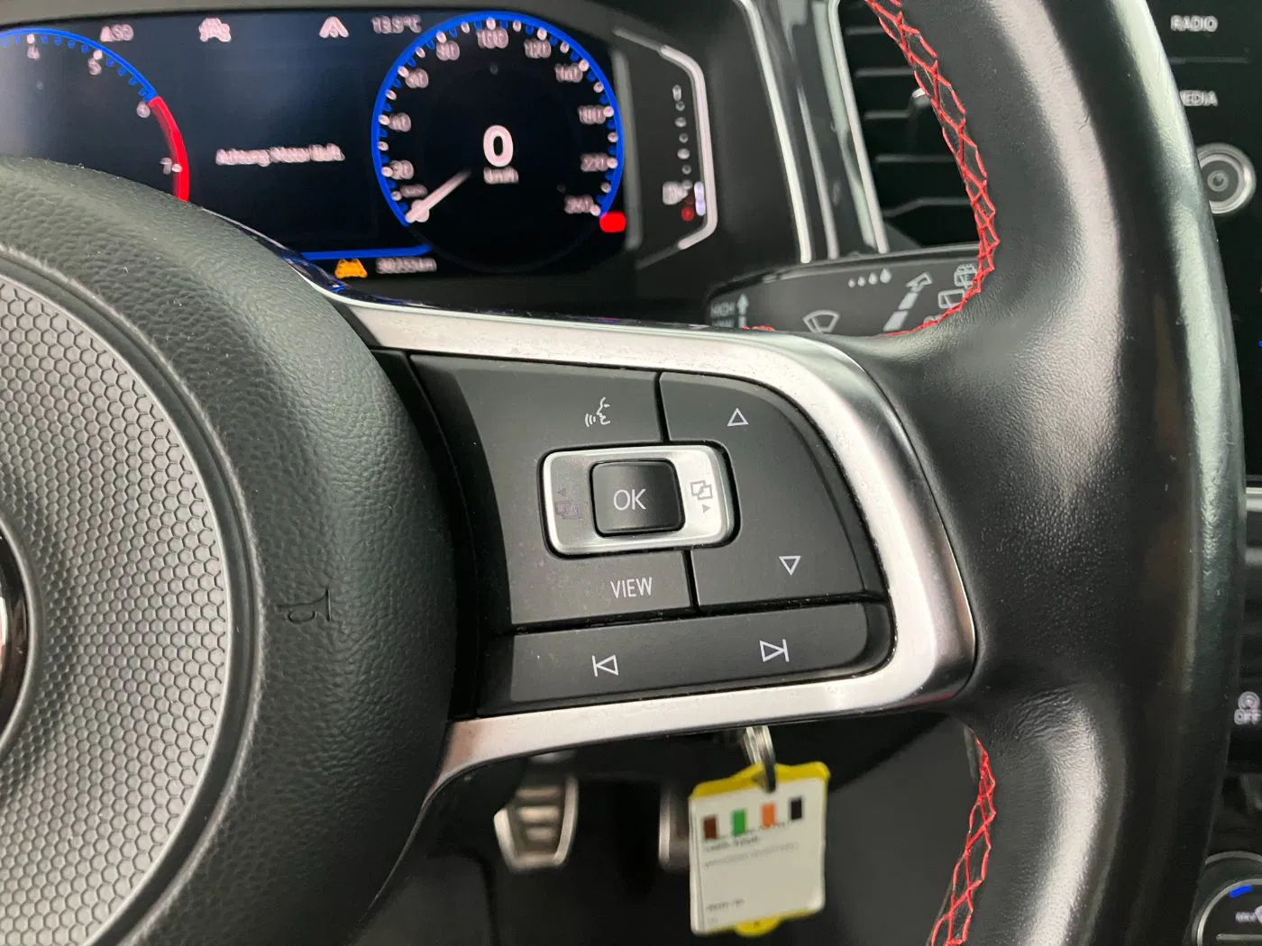 VW T-Roc 1.5 TSI ACT Sport | Bild 8 von 28