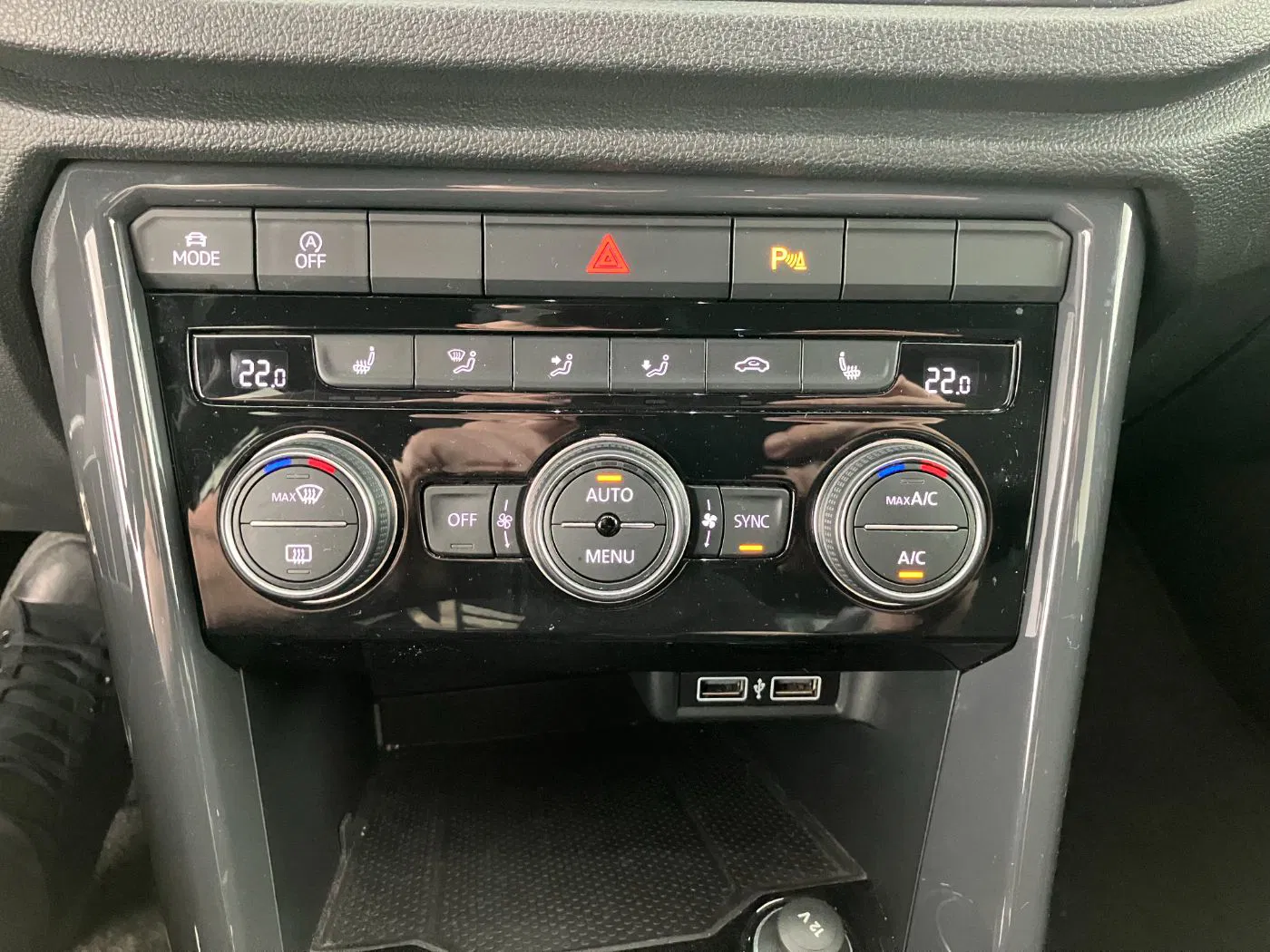 VW T-Roc 1.5 TSI ACT Sport | Bild 11 von 28