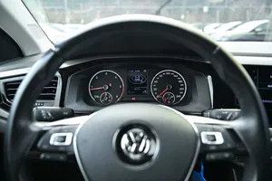 VW Polo VI 1.6 TDI Comfortline | Thumbnail 7 von 15