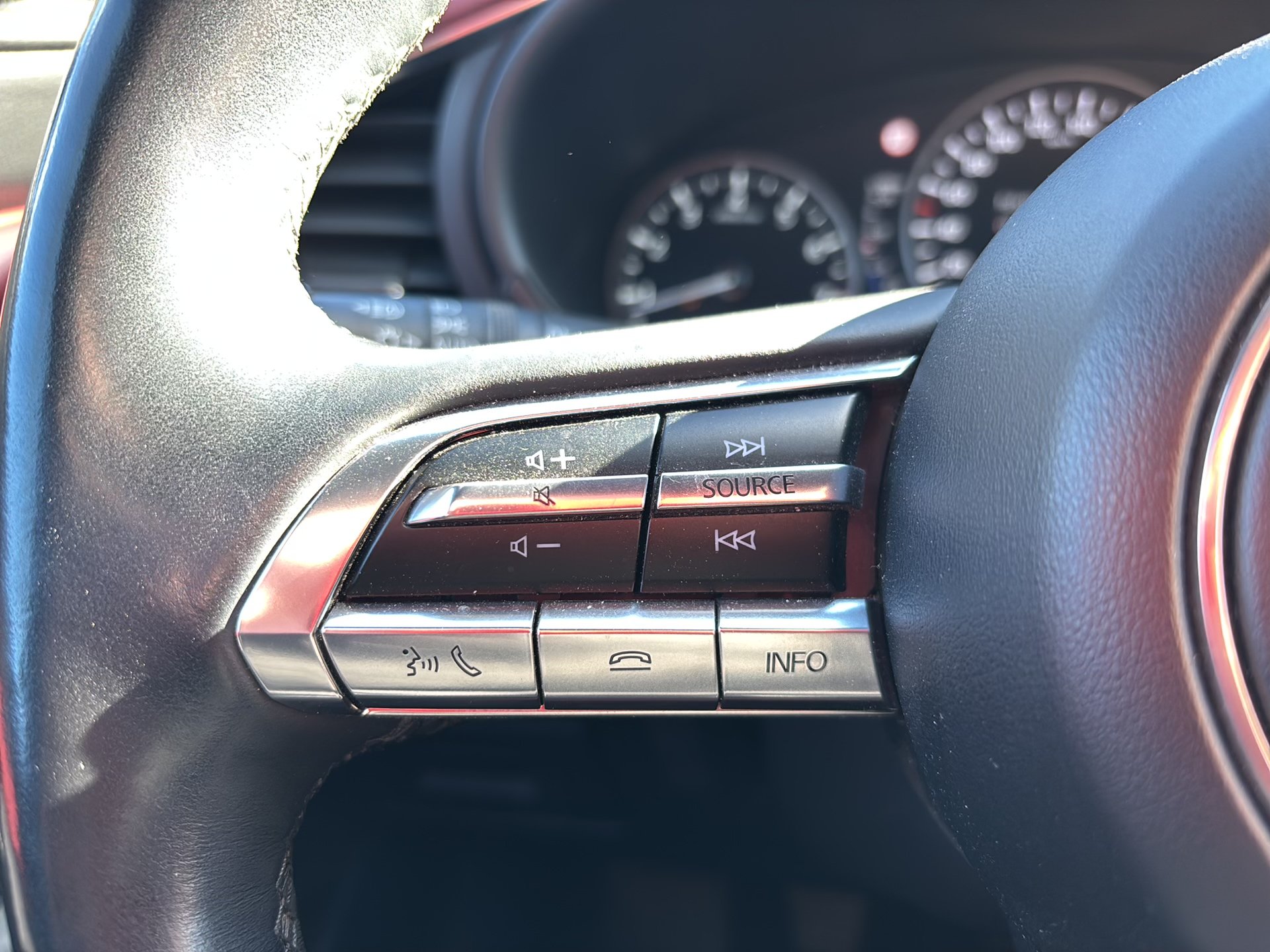 Mazda 3 2.0 SKYACTIV-X GT | Bild 16 von 29