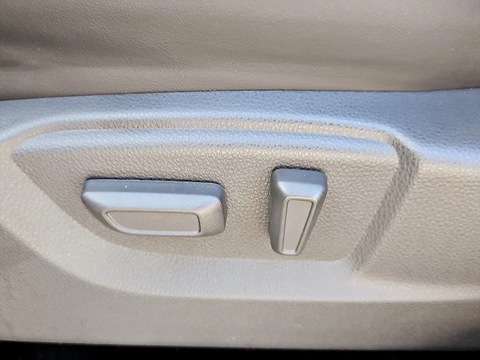 Mitsubishi Eclipse Cross 2,4 PHEV AUT. | Bild 10 von 22