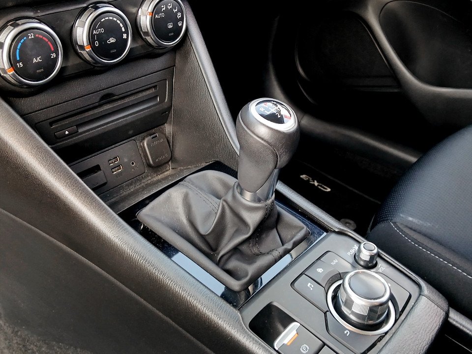 Mazda CX-3 2.0 SKYACTIV-G Takumi | Bild 17 von 23