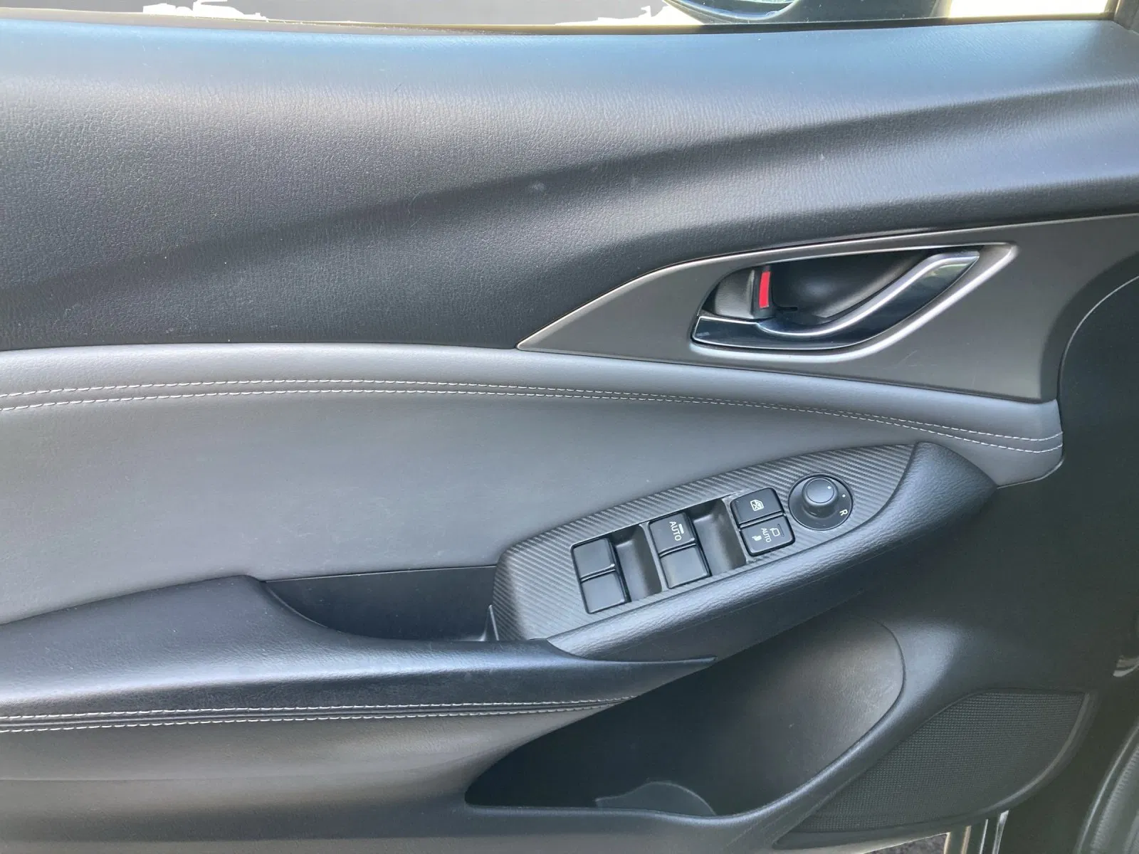 Mazda CX-3 G121 Revolution | Bild 10 von 18